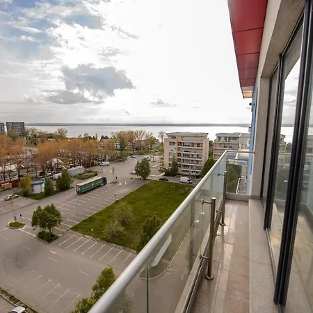 Appartamento Bluemarina 8th Summerland